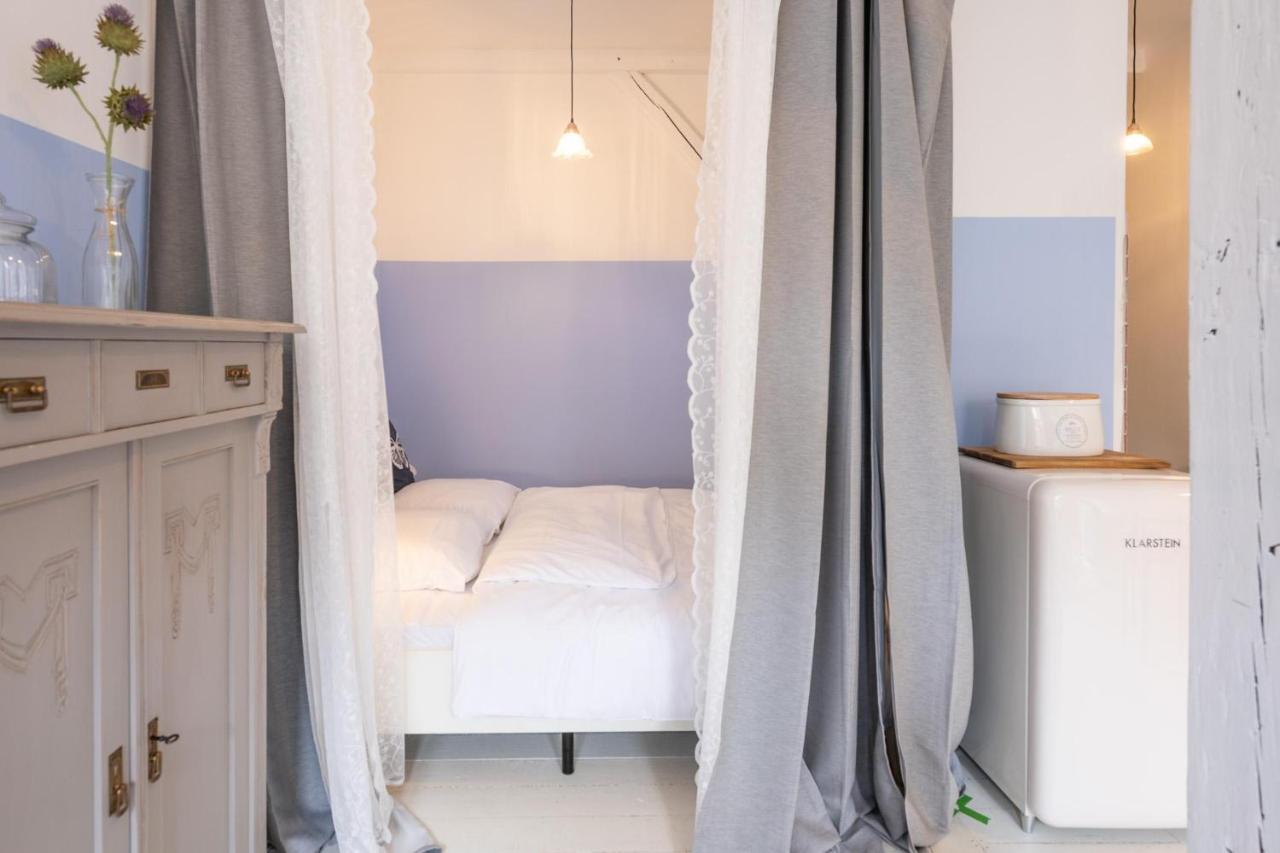 Ferienwohnung Altes Kontorhaus Kajüte Husum  Exterior foto